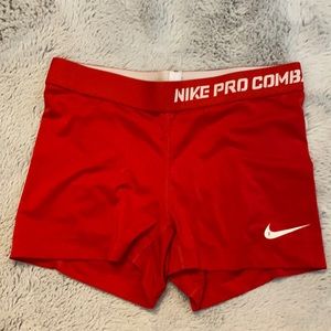 Nike pros. Size M. Red!